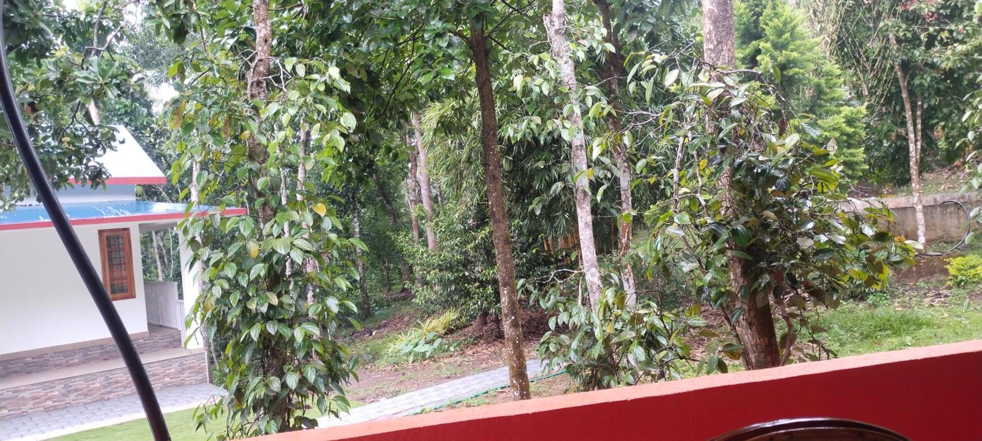 Philip Mary Farm Stay Thekkady Exterior photo