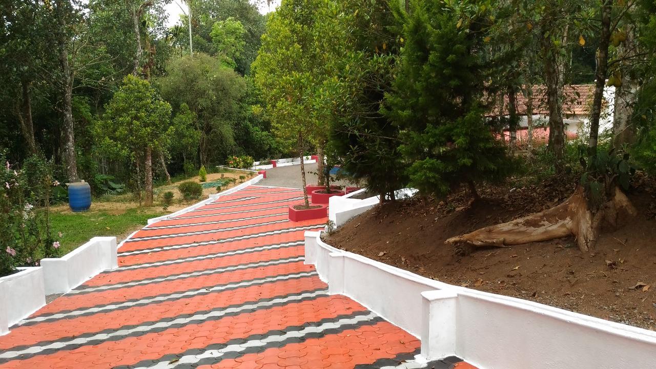 Philip Mary Farm Stay Thekkady Exterior photo